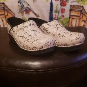 Dansko very confy shoes